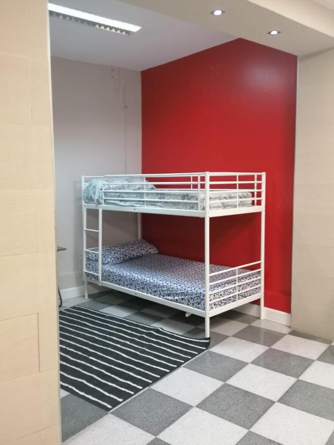 Hostal Casa Rosa - Madrid — Fotos 2